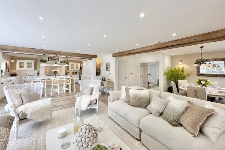 Burnham Close, Bourne End, SL8