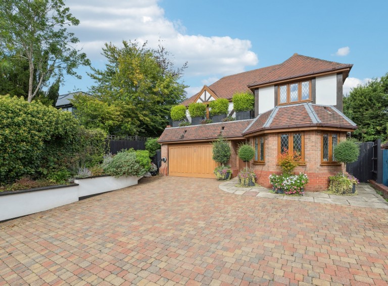 Deanway, Chalfont St. Giles, HP8