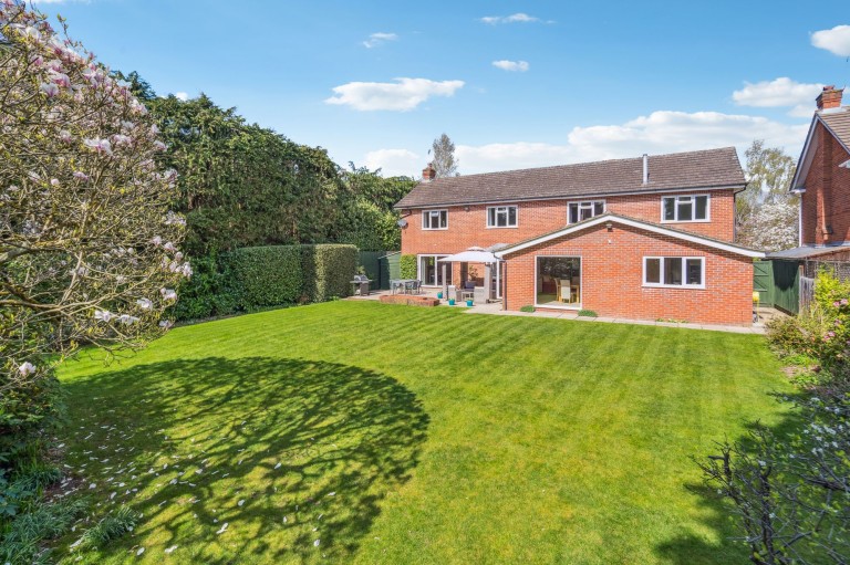 Oldbury Grove, Beaconsfield, HP9