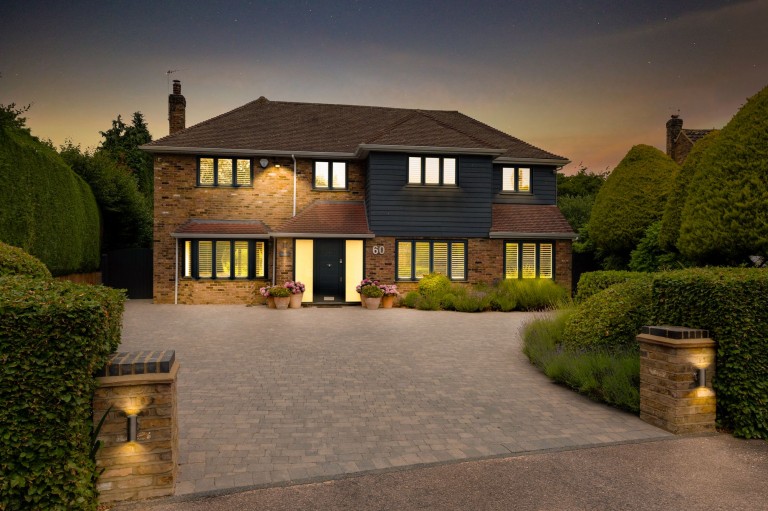 Howe Drive, Beaconsfield, HP9
