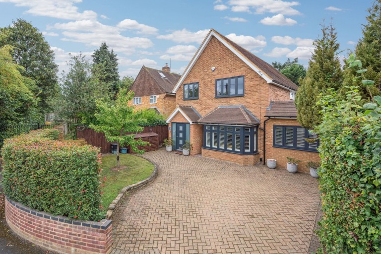 Meadow Lane, Beaconsfield, HP9
