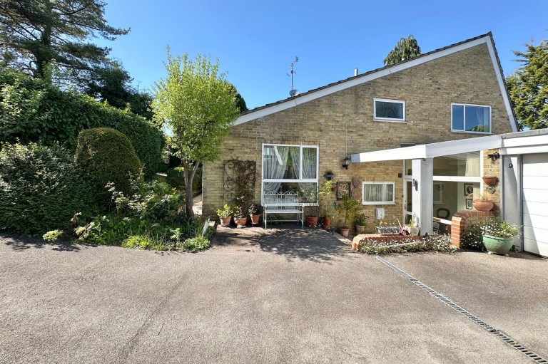 Hampden Hill, Beaconsfield, HP9