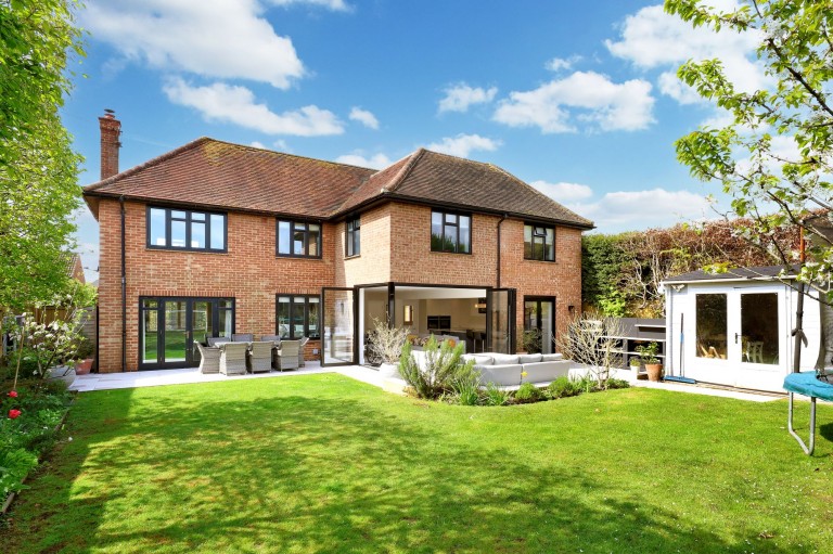 Howard Road, Seer Green, HP9