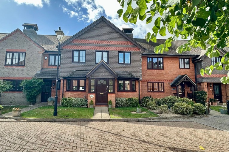 Dove Court, Beaconsfield, HP9